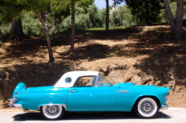 1956 Ford Thunderbird para alquiler en Malaga, Nerja, Velez Malaga