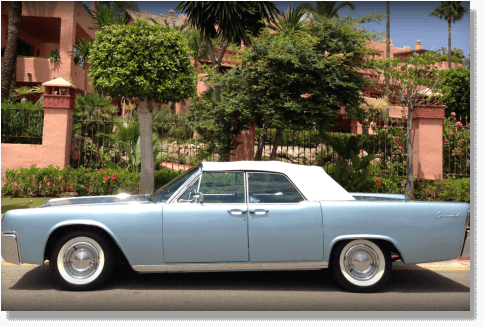 Coche clasico elegante para bodas