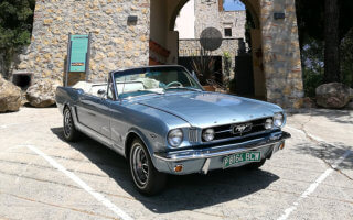 1965 Ford Mustang descapotable alquiler Malaga