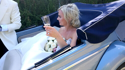 Novia en coche clasico Estepona, Puerto de la Duquesa, Casares